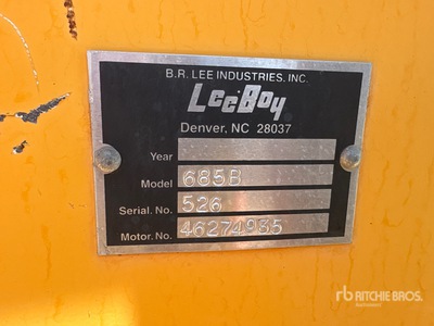 2003 LeeBoy 685B Motor Grader