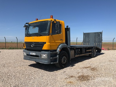 2008 Mercedes-Benz AXOR 1829 4x2 Flatbed Truck