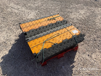 2024 5-channel floor cable gland plates その他 - 機械部品 (Unused)