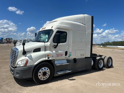 2018 Freightliner Cascadia 113 6x4 T/A Sleeper Truck Tractor