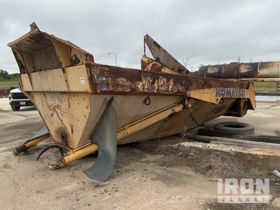 Komatsu Articulated Dump Truck ボディ - Fits Komatsu HM 400