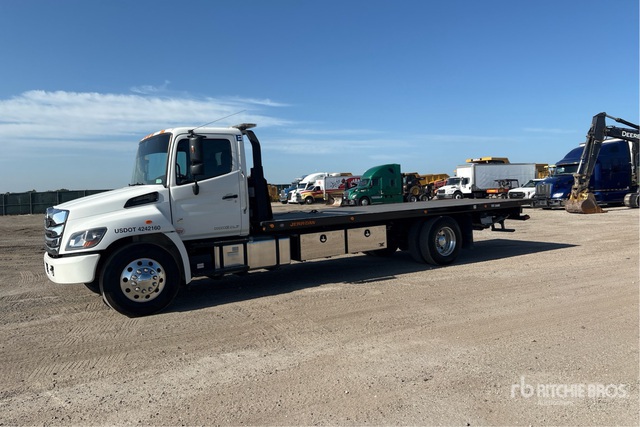 2026 Hino L7 4x2 Rollback Truck