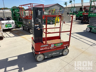2018 Skyjack SJ16 Vertical Mast Lift