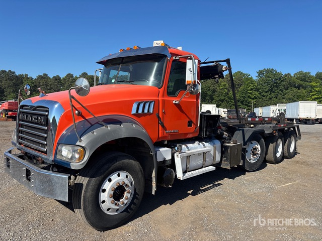 2018 Mack GU713 Granite 8x4 Roll-Off Truck