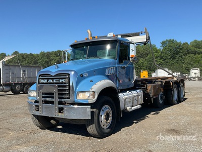2015 Mack GU713 Granite 8x4 Roll-Off Truck