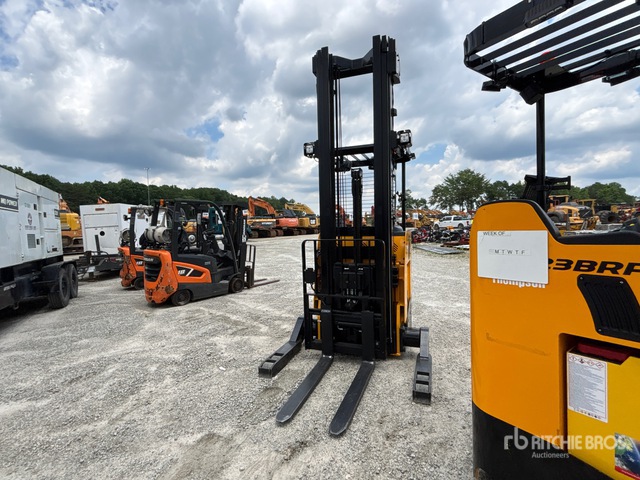 2024 Hyundai 23BRP-9 4300 lb Reach Truck