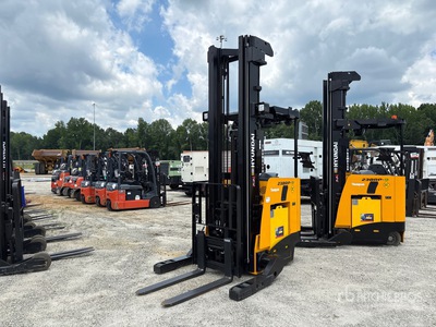 2024 Hyundai 23BRP-9 4300 lb Schubmaststapler