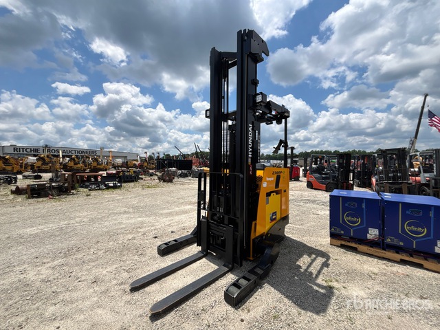 2024 Hyundai 23BRP-9 4300 lb Reach Truck