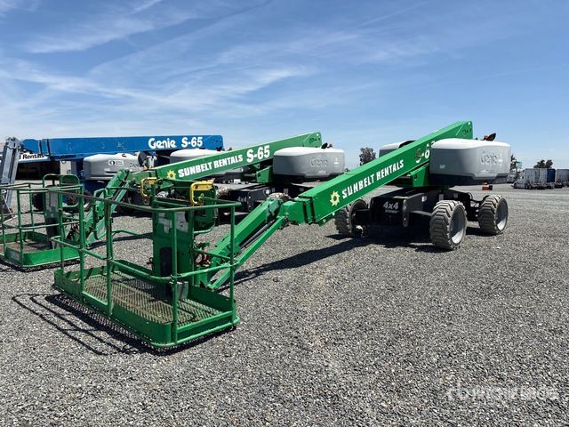 2017 Genie S-65 4WD Dual Fuel Telescopic Boom Lift