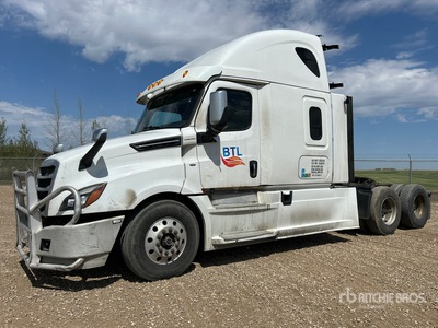 2019 Freightliner Cascadia 126 6x4 T/A Sleeper Truck Tractor