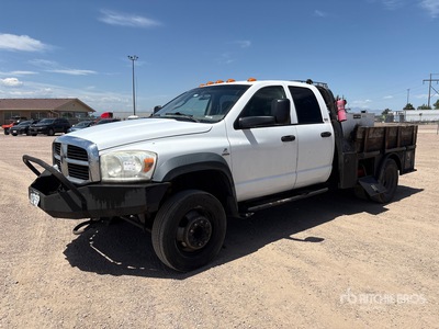 2008 Dodge Ram 4500 4x4 Crew Cab Camion à Plateau