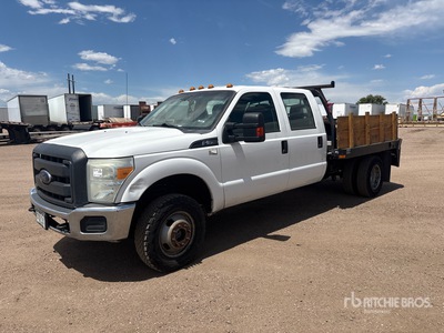 2015 Ford F-350 XL 4x4 Crew Cab Platte vrachtwagen