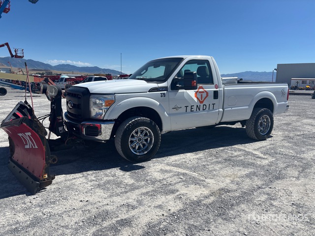 2011 Ford F-350 XL 4x4 Pickup