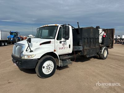 2007 International 4300 4x2 Hot Patch Truck