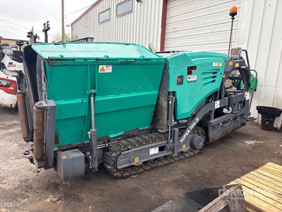 2018 Vogele 700 Track Asphalt Paver