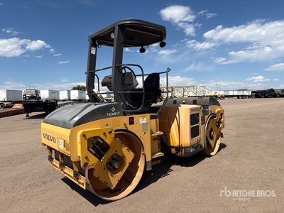 2008 Volvo DD70 Compacteur  double bille