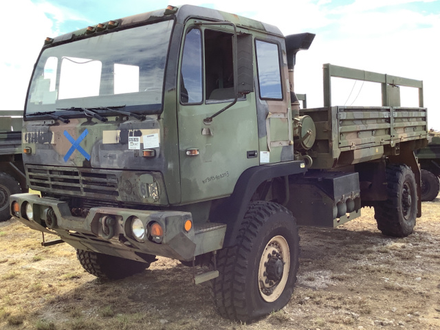 1998 Stewart & Stevenson M1078 LMTV 4x4 Cargo Truck