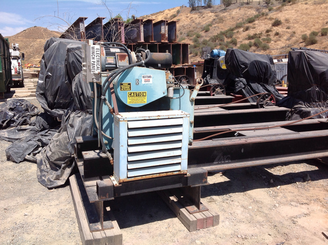 Lot of (4) Nabrico Bridge Form Stripping Winches