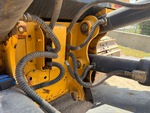 Hydraulics with Auxiliary Hydraulic Plumbing