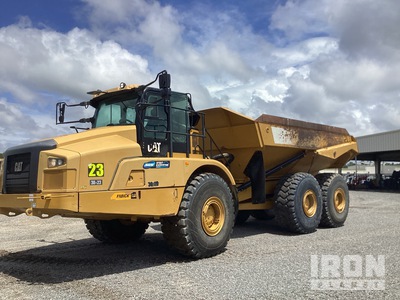 2018 Cat 745 Camion à benne articulé