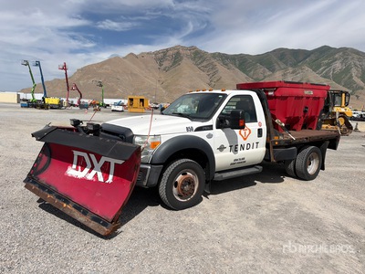 2015 Ford F-550 4x4 Snow Plow Truck