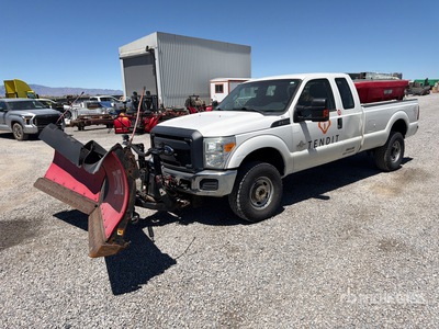 2016 Ford F-350 XL 4x4 Extended Cab Snow Plow Truck