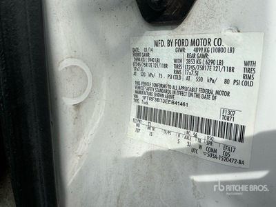 2014 Ford F-350 XL 4x4 Snow Plow Truck