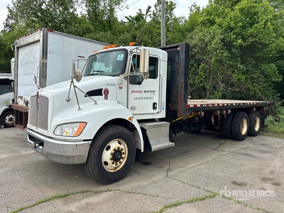 2016 Kenworth T370 6x4 Flatbed Truck (Inoperable)