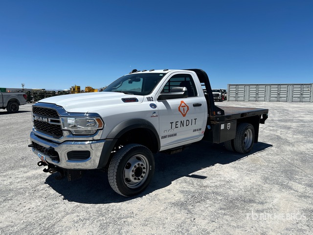 2020 Ram 5500 4x4 Flatbed Truck