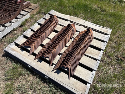 Quantity of (72) 8.5 in Cultivator Shovels