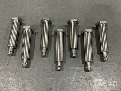 (7) Boeing 69-63787-504 Bolts