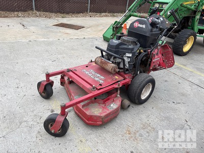 2019 Exmark Turf Tracer S-Series Stand-On Cortacesped