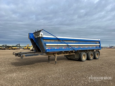 2005 Arne's 3160 Tri/A End Dump Trailer