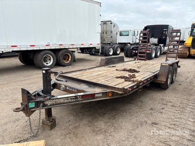 2014 Towmaster 18 ft T/A Equipment Trailer