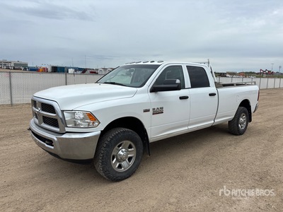 2018 Ram 3500 4x4 Crew Cab Pickup