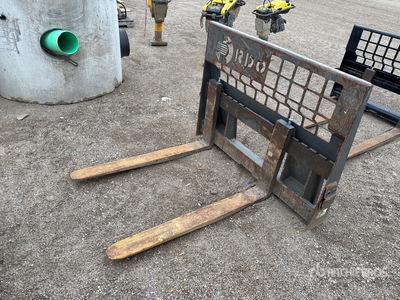 Berlon BHDPFF-48 48 in Fourches pour Skid Steer