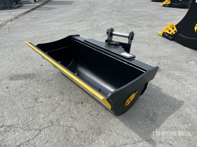 Dynamic Entities 48 in Hydraulic Tilting Graafmachine Bak