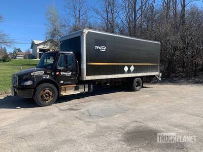2014 Freightliner M2 106 4x2 Van Truck