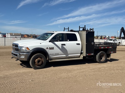2013 Dodge 5500 SLT 4x4 Crew Cab Flatbed Truck