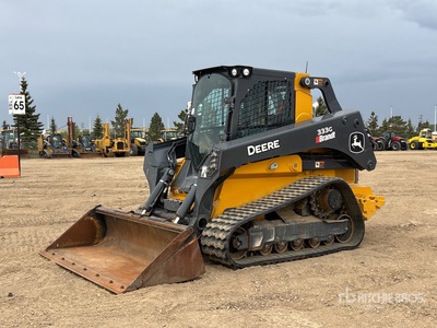 2024 John Deere 333G Two-Speed Chargeuse sur rails compacte