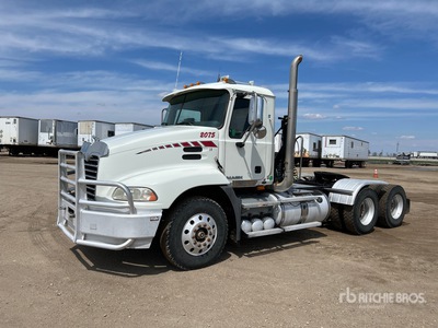 2009 Mack CXU613 تراكتور شاحنة نهارية (ثنائية المحور)