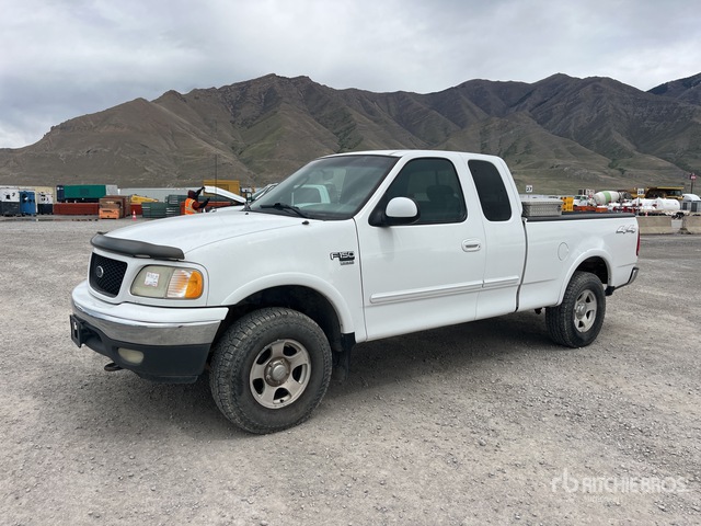 2002 Ford F-150 4x4 Extended Cab Pickup