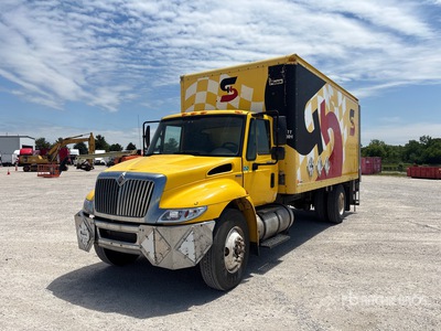 2008 International 4300 4x2 バントラック