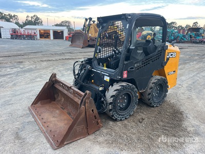 2020 JCB 135 HD Chargeuse à direction à glissement