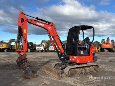 2019 Kubota KX033-4 Tracked Excavator