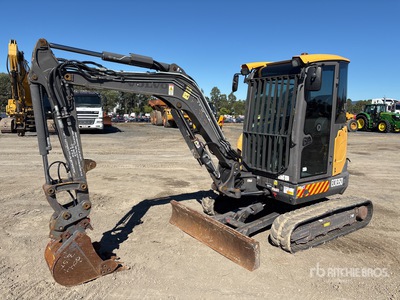 2016 Volvo ECR35D Tracked Excavator