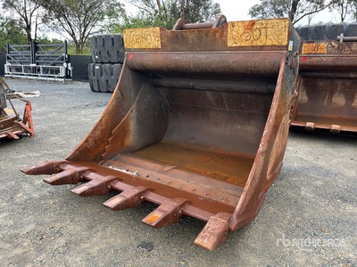 ShawX Q/C 4 in 1 Excavator Bucket - Fits 50 Ton