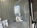 Cab with Lusterka