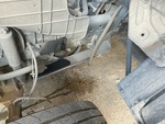 Underbody with Tuleje zawieszenia