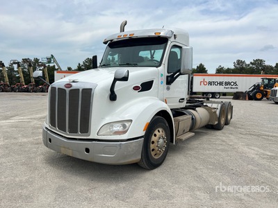 2018 Peterbilt 579 6x4 T/A Sleeper Truck Tractor